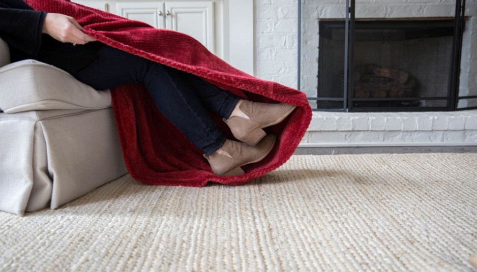 Entrepreneur Creates Perfect Blanket For Cold Feet Working Woman Report